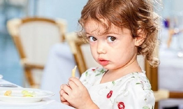 Πώς θα καταλάβω ότι η όρεξη του παιδιού μου για φαγητό είναι φυσιολογική;